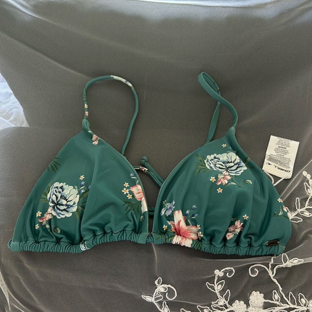 O’Nell triangle bathing suit top new without tags size medium